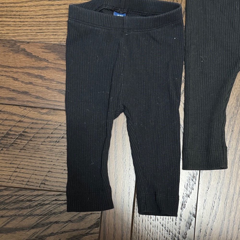 Old Navy Kids Black Leggings Trio - Picture 2 of 7